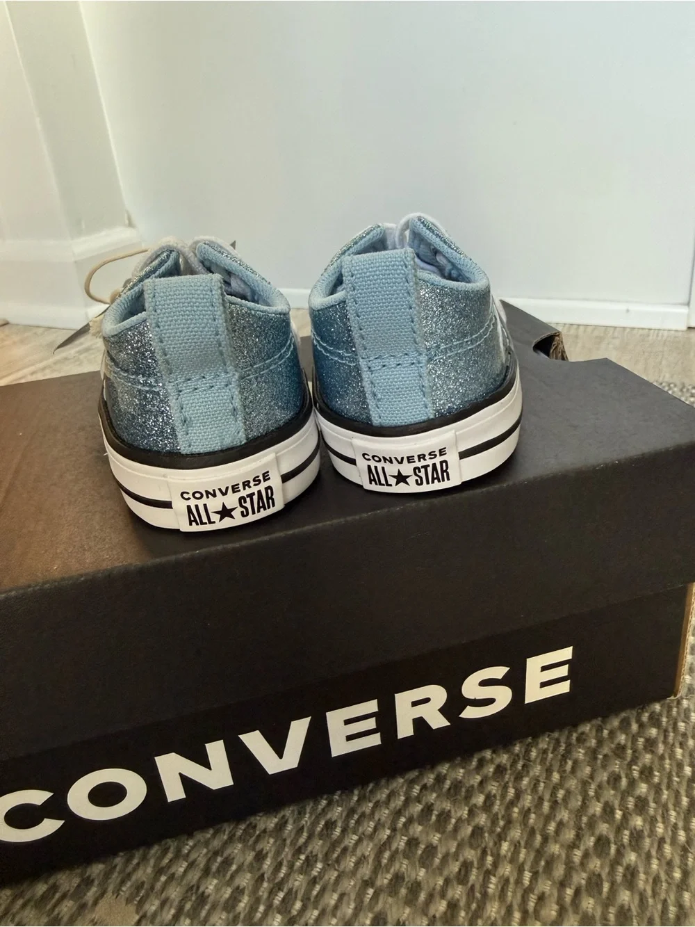 NIB Converse glitter toddler Light Blue Low-Top Sneakers